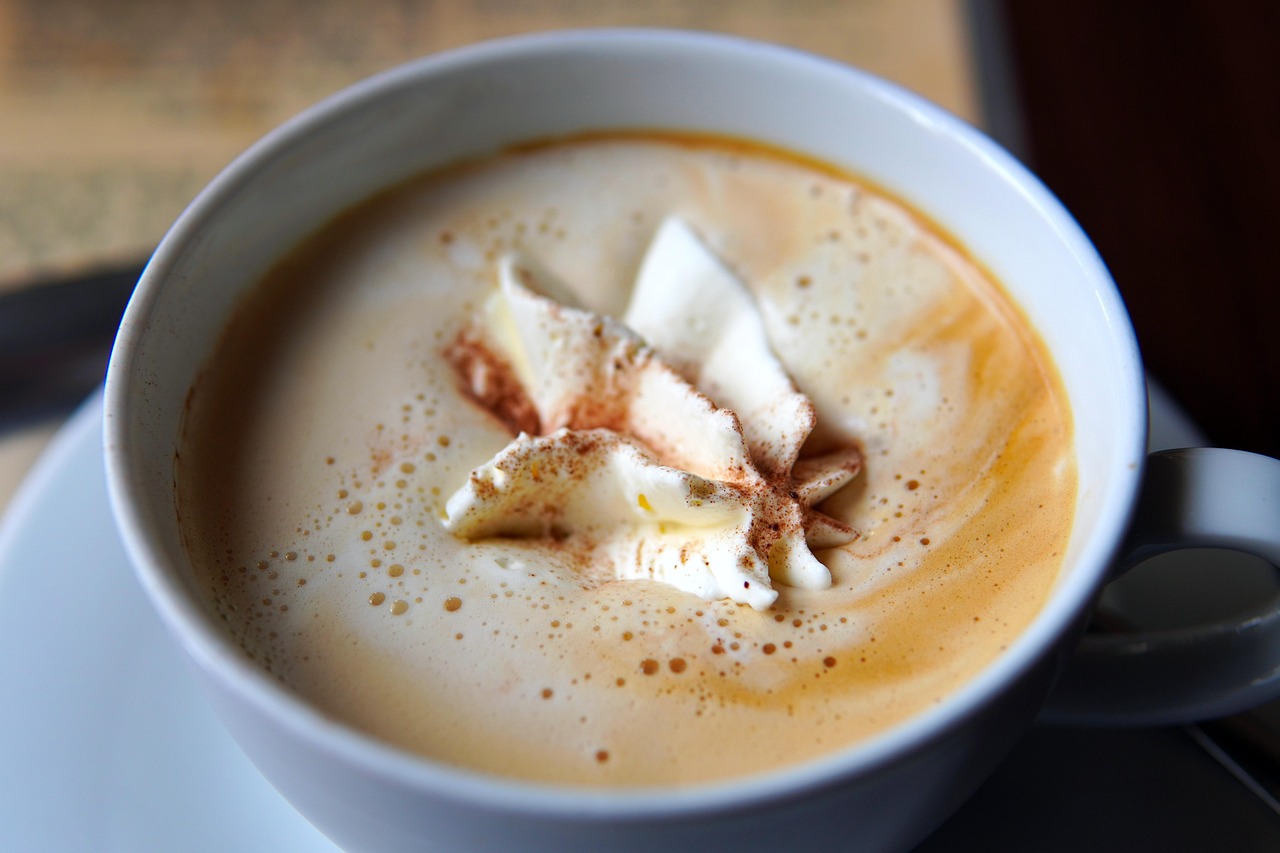 Kaffee-Kultur: Melange, Kapuziner und der Unterschied