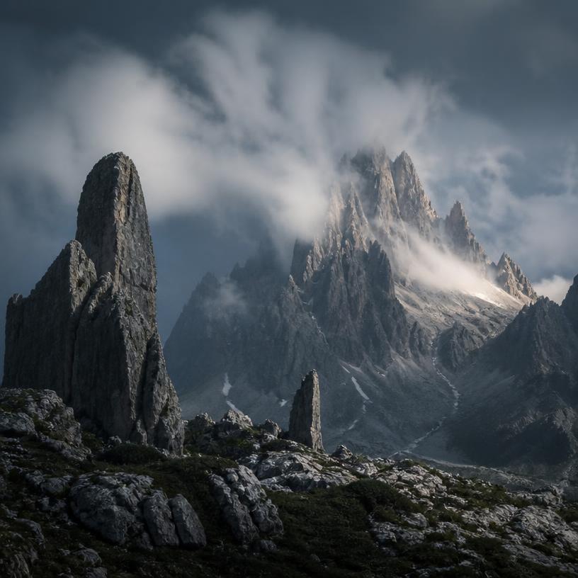 Schatten, die verzaubern: Alpines Gruselspiel!